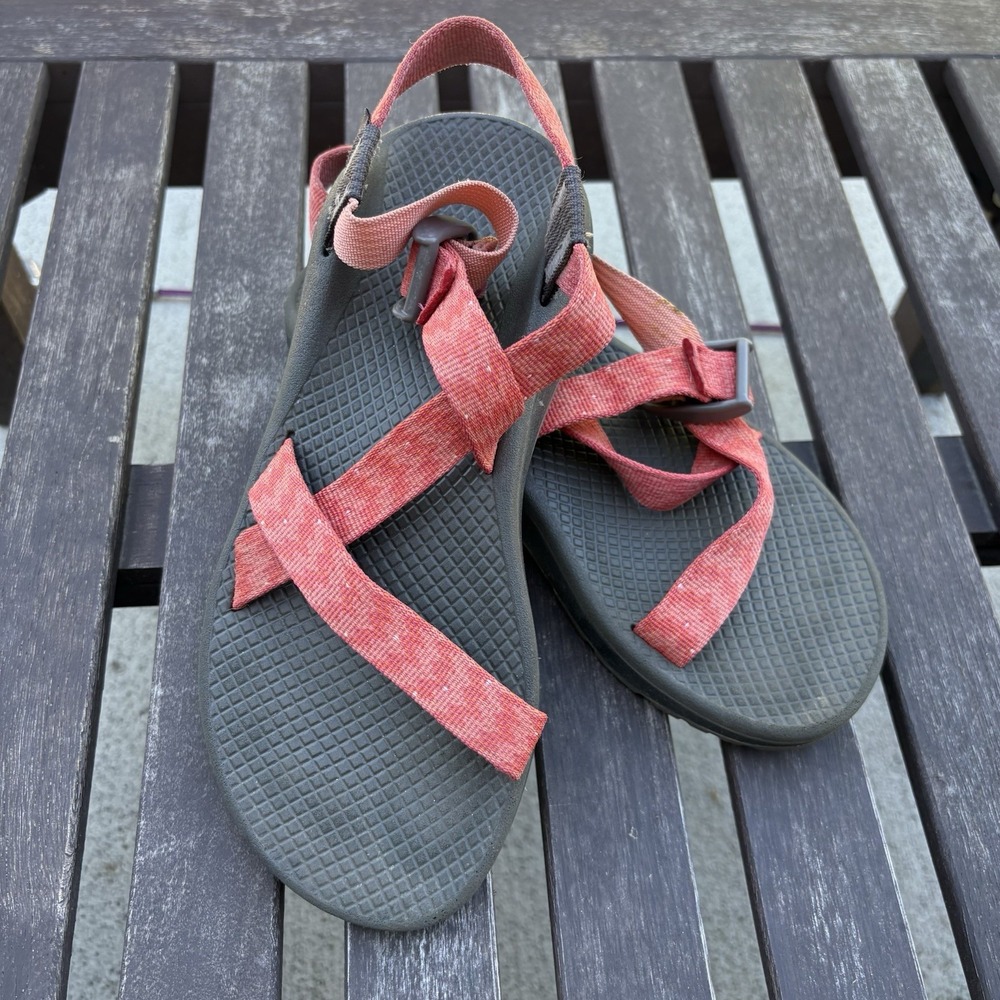 Chaco Women 7 Charlie Peach Z Cloud Hiking Sandals Gorpcore Strappy